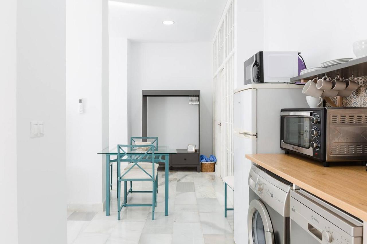 Loft En Primera Linea Del Paseo Maritimo Малага Экстерьер фото
